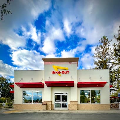 In-N-Out Store Associate - 1159 N. Rengstorff