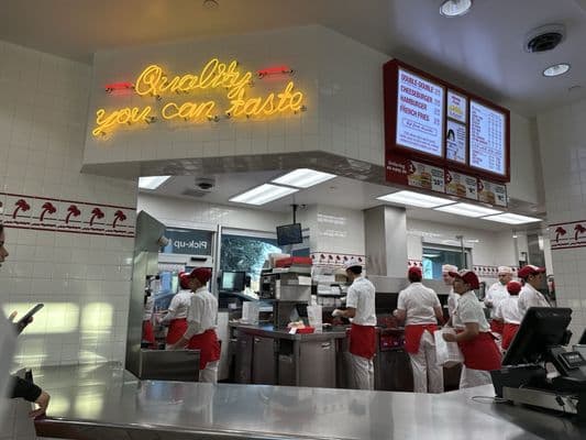 In-N-Out Store Associate - 53 W. El Camino