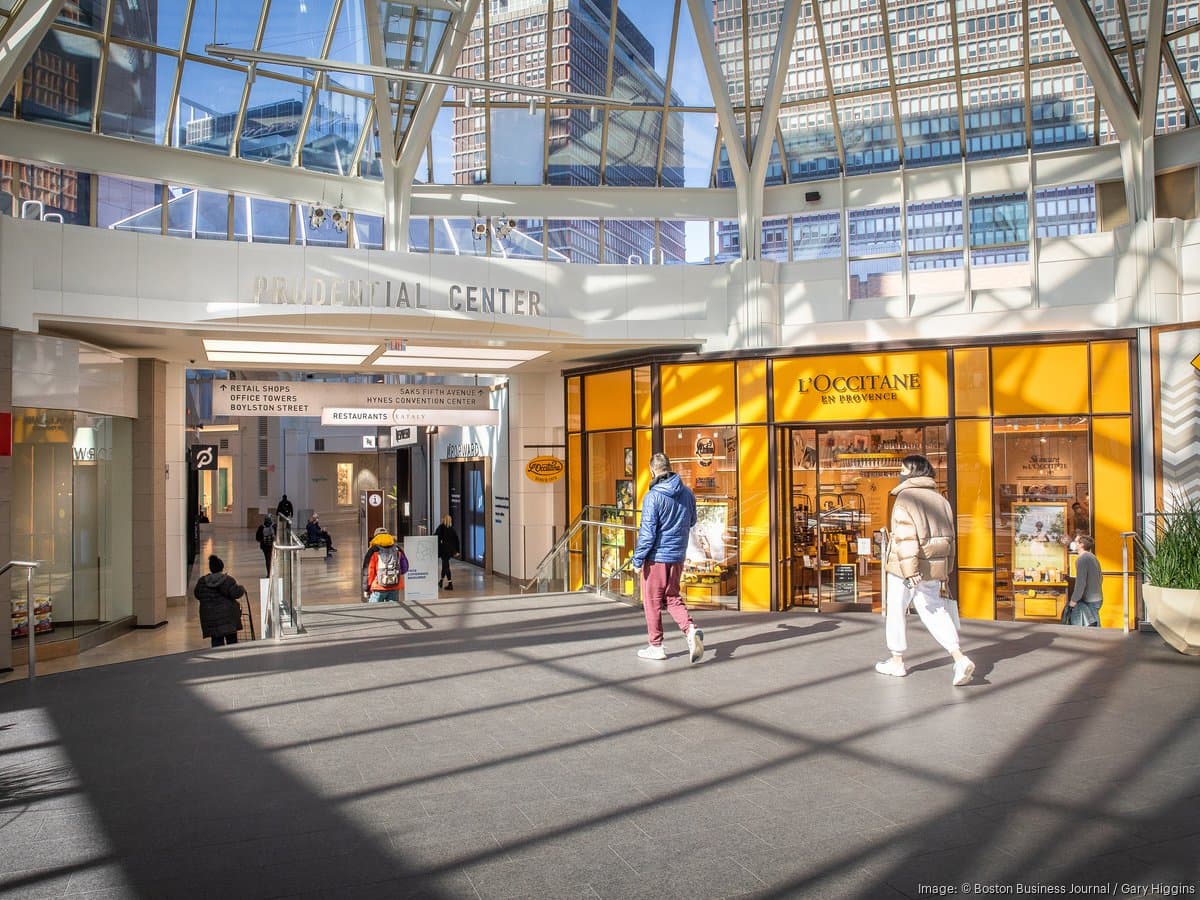 Alo Yoga - Operations Associate - Prudential Center